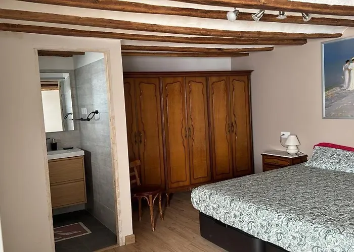 Teletrabajo En Paz O Fin De Semana En El Pueblo * Moros