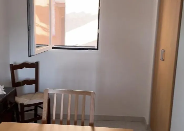 Teletrabajo En Paz O Fin De Semana En El Pueblo * Moros