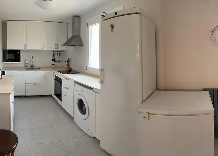 Teletrabajo En Paz O Fin De Semana En El Pueblo * Moros